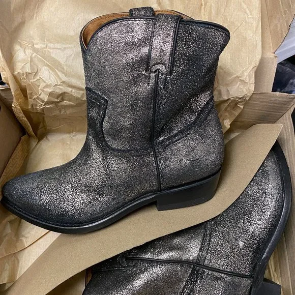 FRYE Leather Pull On Boots Billie Short Gold 9 1 2